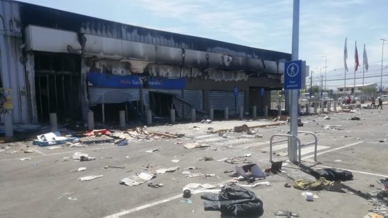 Crónica de cinco saqueos y nueve muertos: estado de emergencia agudizó el abandono de la periferia