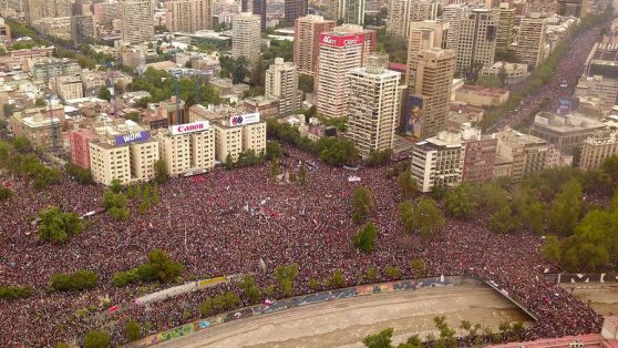 18/O - 2 años: ¿Democracia con violencia?