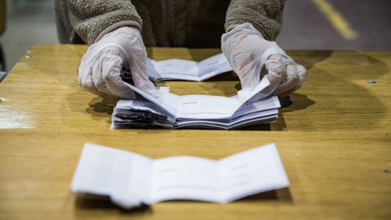 Cabildos, redes sociales y movilización: la receta de los independientes para saltar “el torniquete electoral” del proceso constituyente