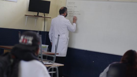 Pensar una nueva estructura educativa para el siglo XXI: la necesidad de una carrera directiva
