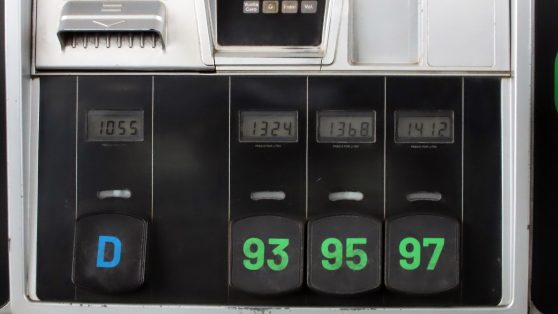 Bombardeo a Irán: petróleo, geopolítica y crisis energética en Chile