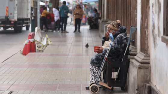 8M: mujeres, pobreza y salud mental, un cóctel brutal