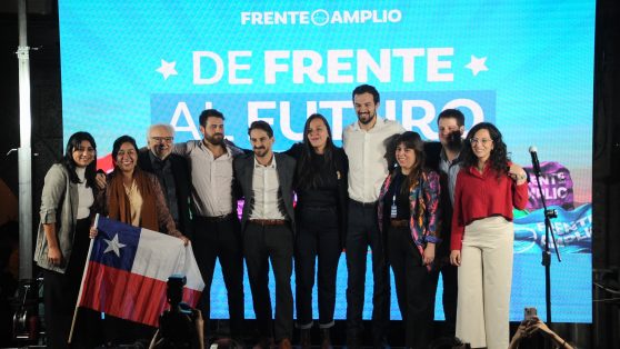 De frente a las críticas. De frente al futuro: el dilema del Frente Amplio