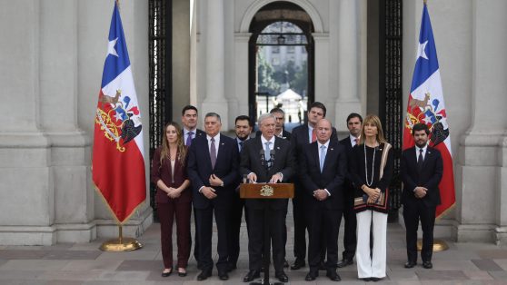 ¿Cómo gobernar cuando te falta gente?