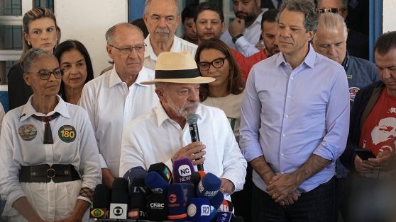 Los nombres cambian, Brasil permanece