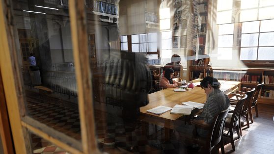 Las universidades no construyen máquinas (y no deberían)