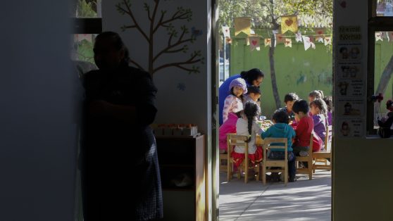 La valentía de los hombres educadores de párvulos: la hora de derribar mitos
