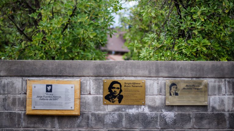 Los porfiados hechos y la Memoria