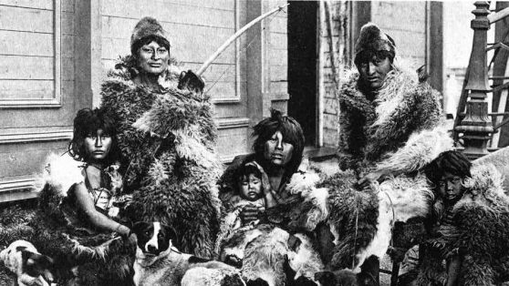 Fueguinos y patagones en zoológicos humanos: el exterminio como espectáculo