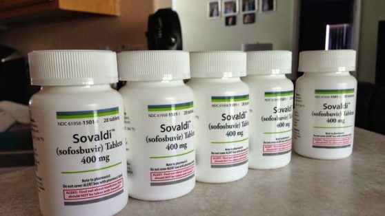 El lobby que no prosperó: Ministerio de Salud ratifica resolución que disminuye precio de medicamento que cura la Hepatitis C