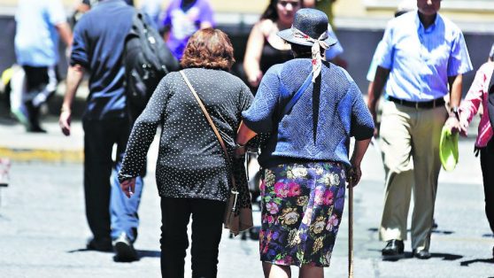 Nuevas formas de envejecer y cuestionamientos al sistema de pensiones: ¿tiene sentido mantener el Pilar Solidario?