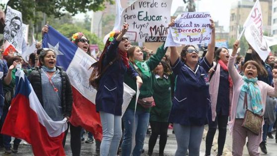 50 académicos de educación UC: una agenda educacional para un nuevo Chile