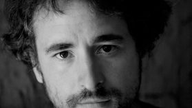 Chileno Tomás Munita gana premio Gabriel García Márquez 2015