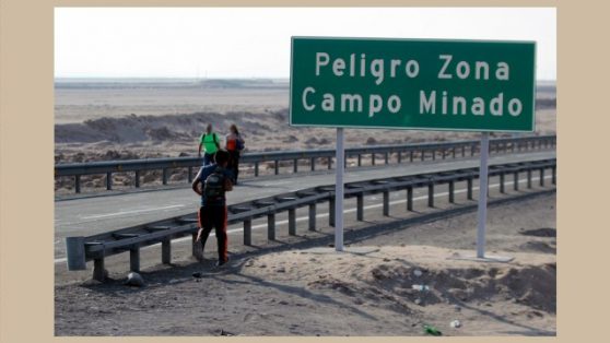 “Operación Desierto”: El viaje clandestino a Chile de una madre y su hijo desde República Dominicana