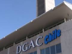 DGAC abre sumario por credenciales fraudulentas de guardias de seguridad en el aeropuerto de Santiago