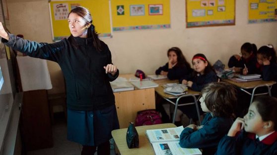 Una propuesta de modificaciones legales contra el agobio laboral docente