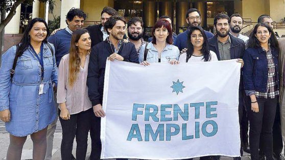 El Frente Amplio en su encrucijada: institucionalización y amplitud