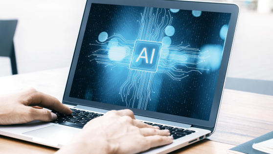 El arribo de la pornografía sintética: protegiendo a menores y definiendo límites