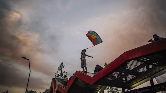 Conflicto y Pueblo Mapuche en redes sociales: quiénes se involucran en la discusión y qué mensajes transmiten