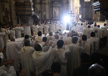 Denuncia enviada al Vaticano por acoso sexual en el seminario de Valparaíso implica a tres obispos