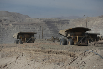 Mineros de papel: Quiénes son los 20 mayores dueños de concesiones mineras