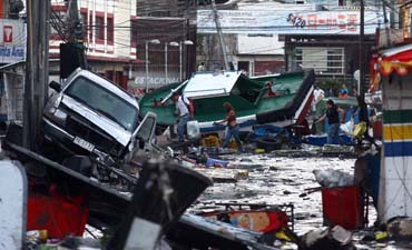 Las pruebas que comprometen a Macchiavello, el almirante que no vio el tsunami