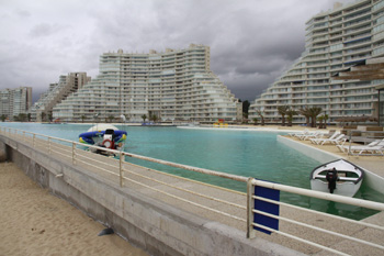 La nube negra que cubre a San Alfonso del Mar