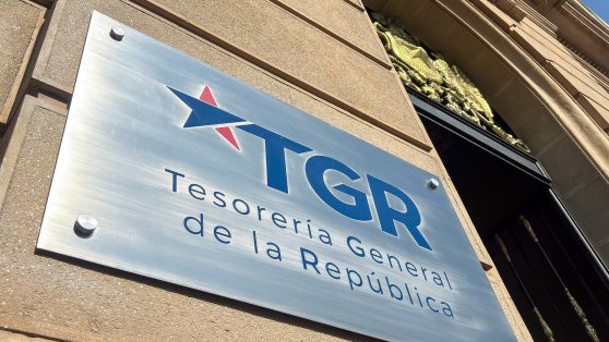 Contribuciones, el impuesto al talento: la segregación invisible que expulsa a los nuevos profesionales