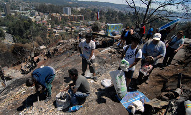 El incendio en Valparaíso y la “salud mental”: qué se quema cuando se quema todo